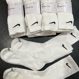 Nike Everyday Plus White Socks for Men